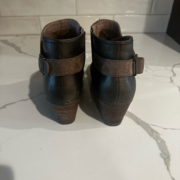 Dansko Woman’s Boots Size 38 - Picture 3 of 7
